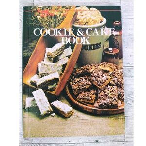 Cookie & Cake Book 1978 Hardcover‎ Cookbook Family Circle Baking Recipes Vtg 70s